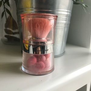 Guerlain meteorites travelling pearl  blush